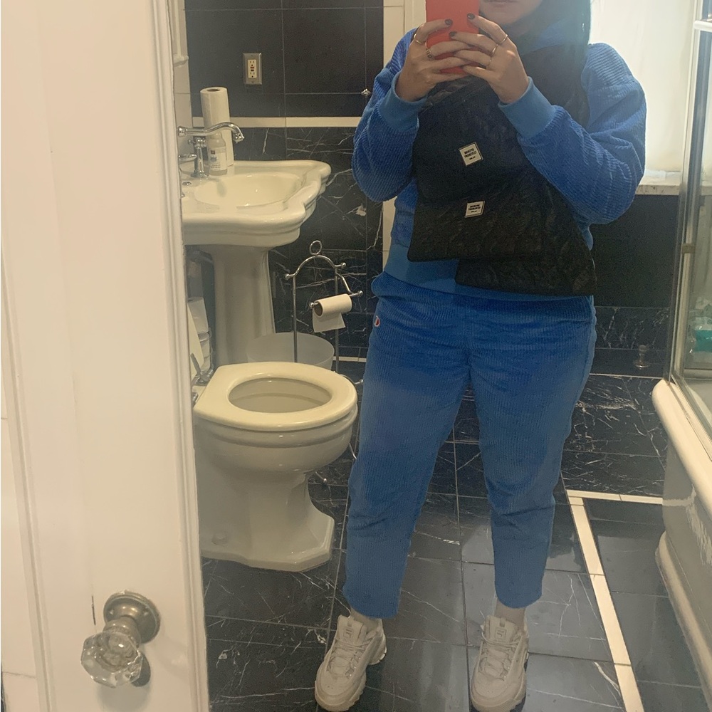 Champion x UO sky blue corduroy sweatsuit - Picture 10 of 11